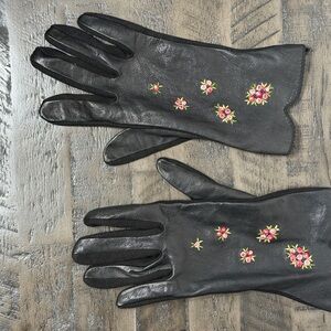 Chic Black Leather Gloves with Pink Floral Design